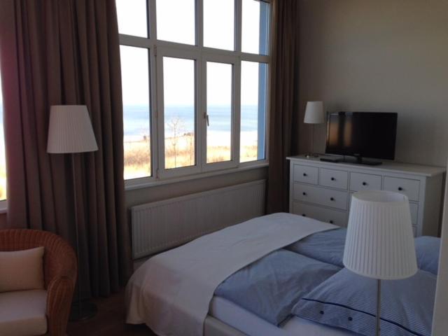 Kleines Strandhotel Ниндорф Номер фото